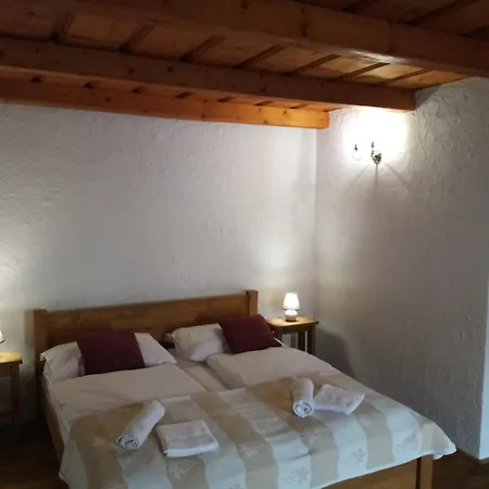 招待所 Toliar 韦伯夫