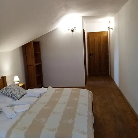 Toliar 3* Vrbov